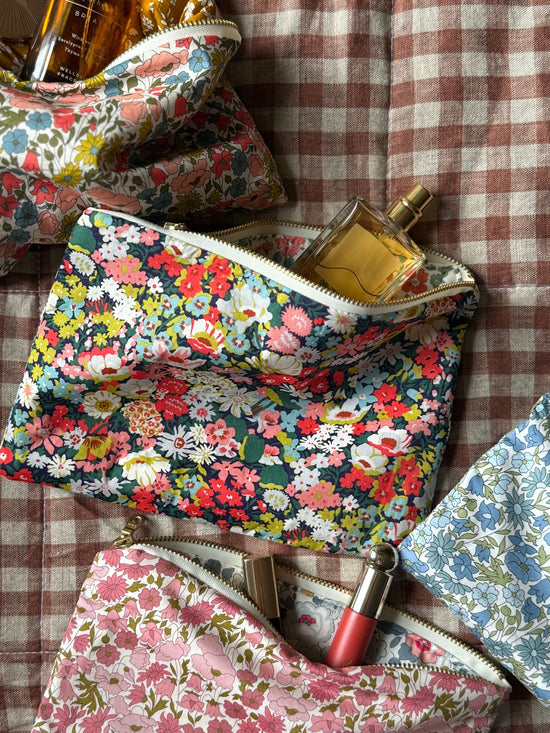 Pouch made from Liberty Fabric 'Poppy and Daisy Pink'