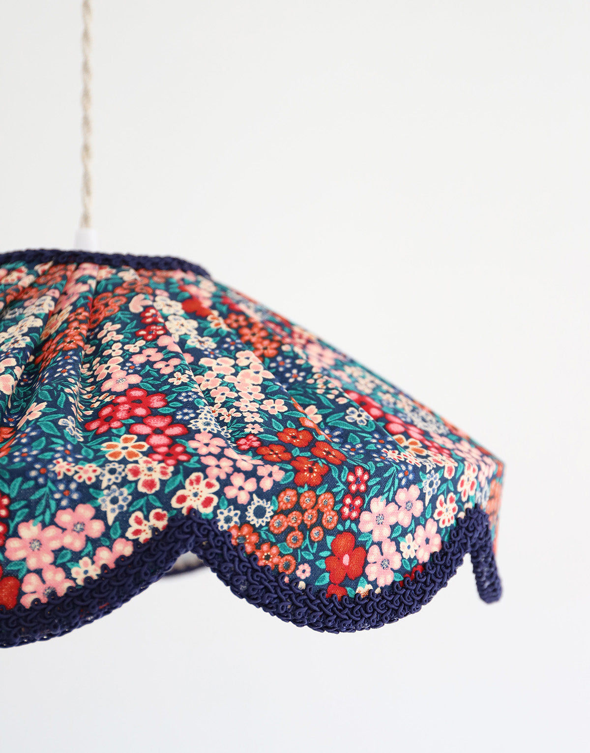 Floral-Shaped Pendant Light Cosette Printed “Mille Fleurs”