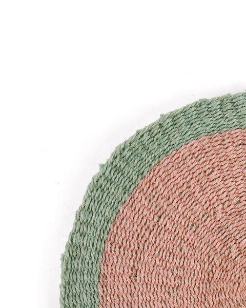 ZAMBARAU: Dusty Pink and Sapling Green Sisal Circular Placemat