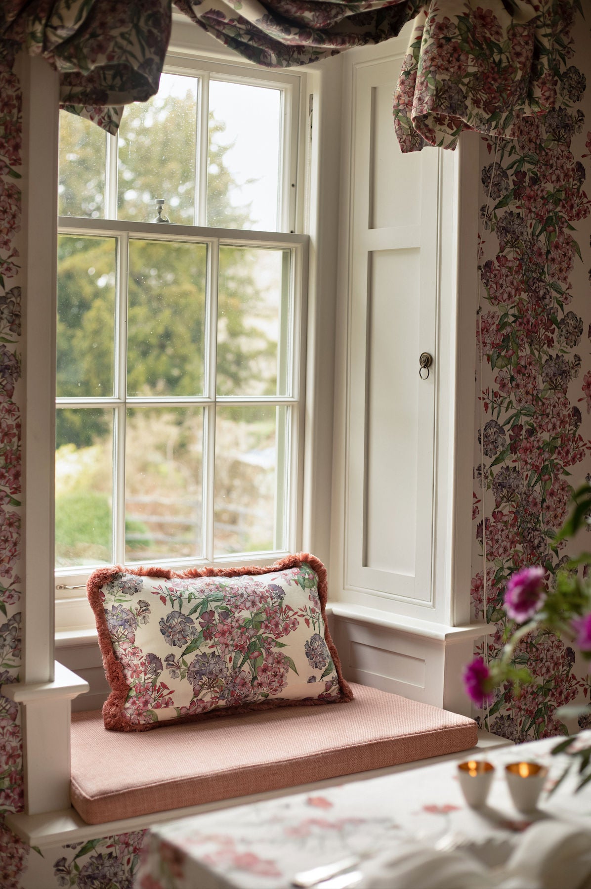 Mixed Phlox Cushion with Pink Cotton Trim