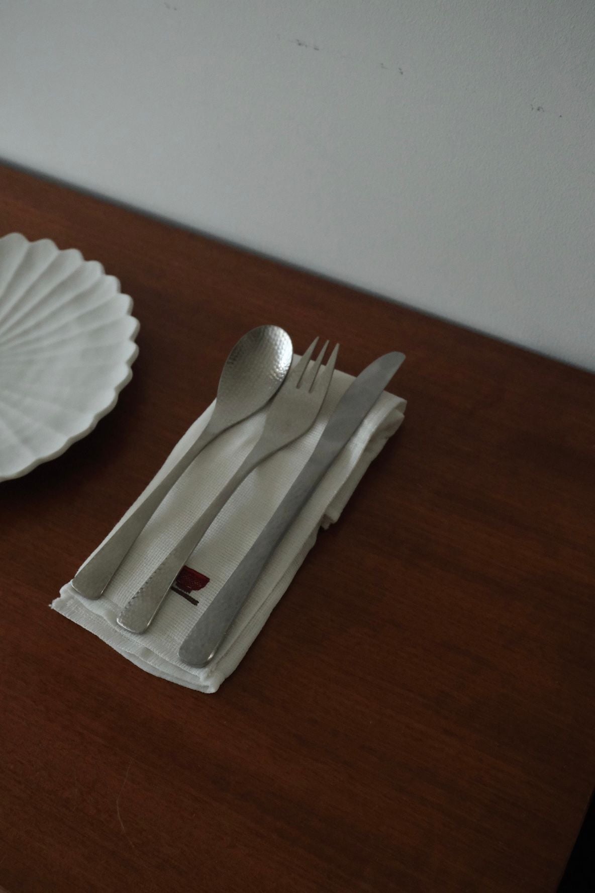 Lacquer Bowl Embroidery Cloth with/without NAGORI Cutlery set (3-Pieces)