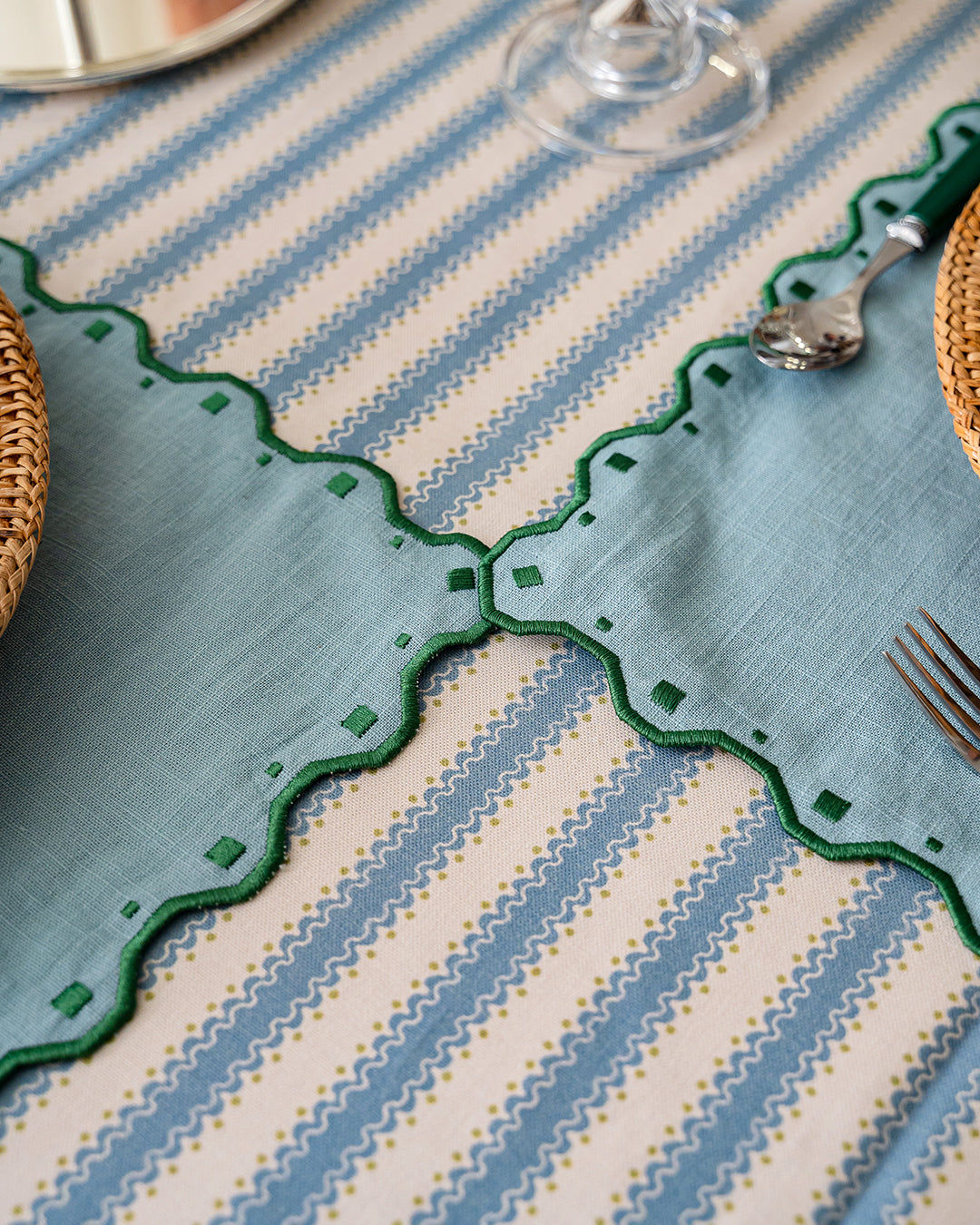 Porto Placemat, Blue with Green