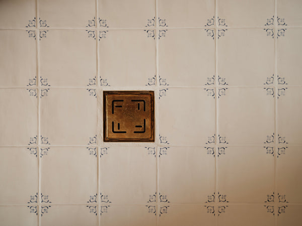 Salzburg Sprig Wall Tile