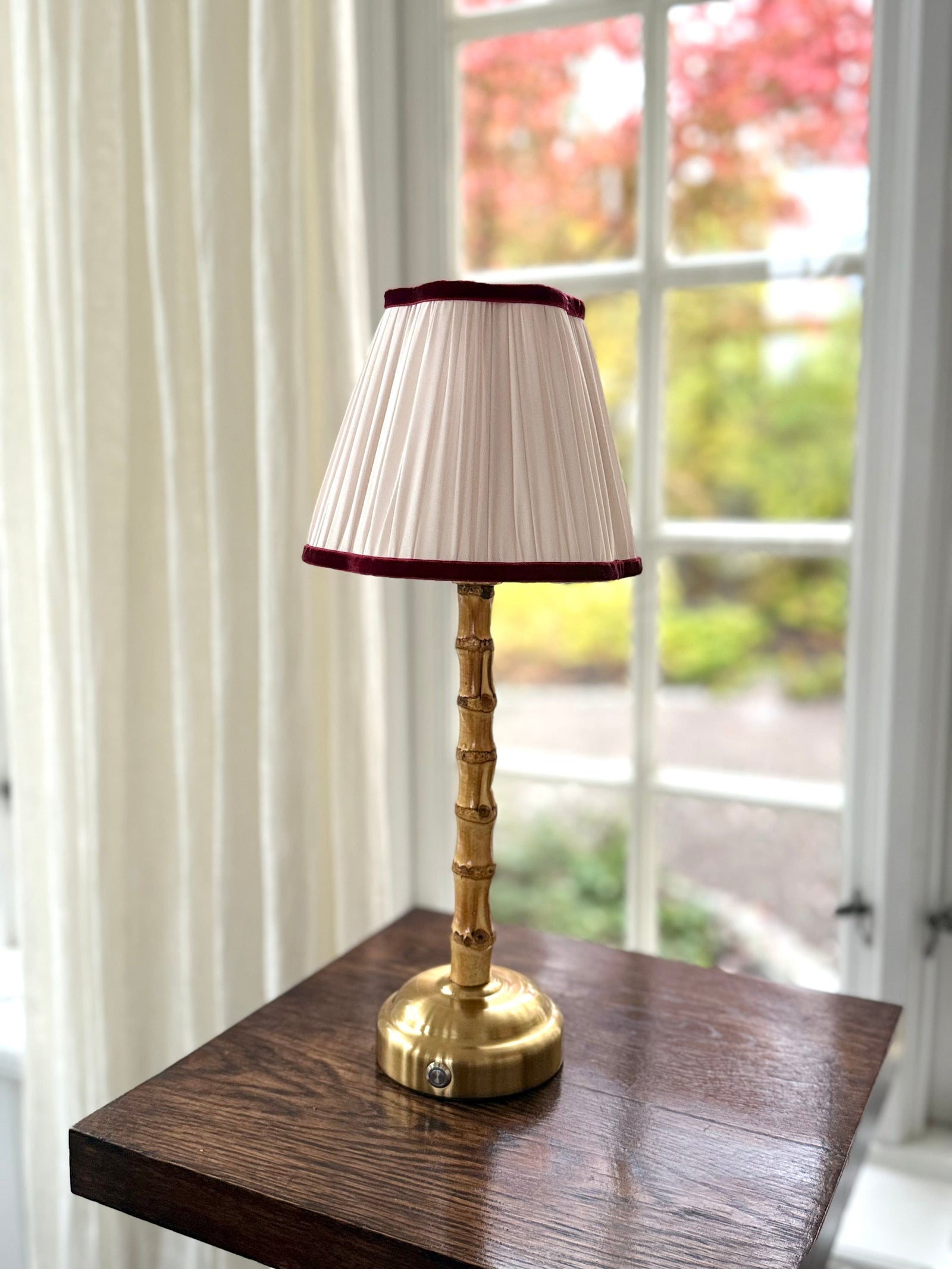 Antibes - Rechargeable Table Lamp (Ivory with Burgundy Rim)