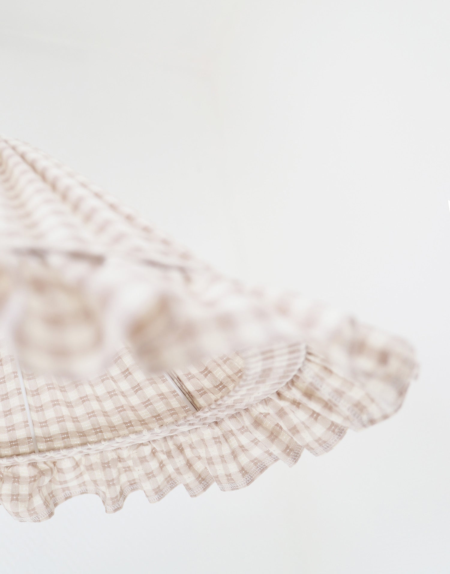 Conical Pendant Light With Ruffle Emilia “Petits Carreaux Beige”