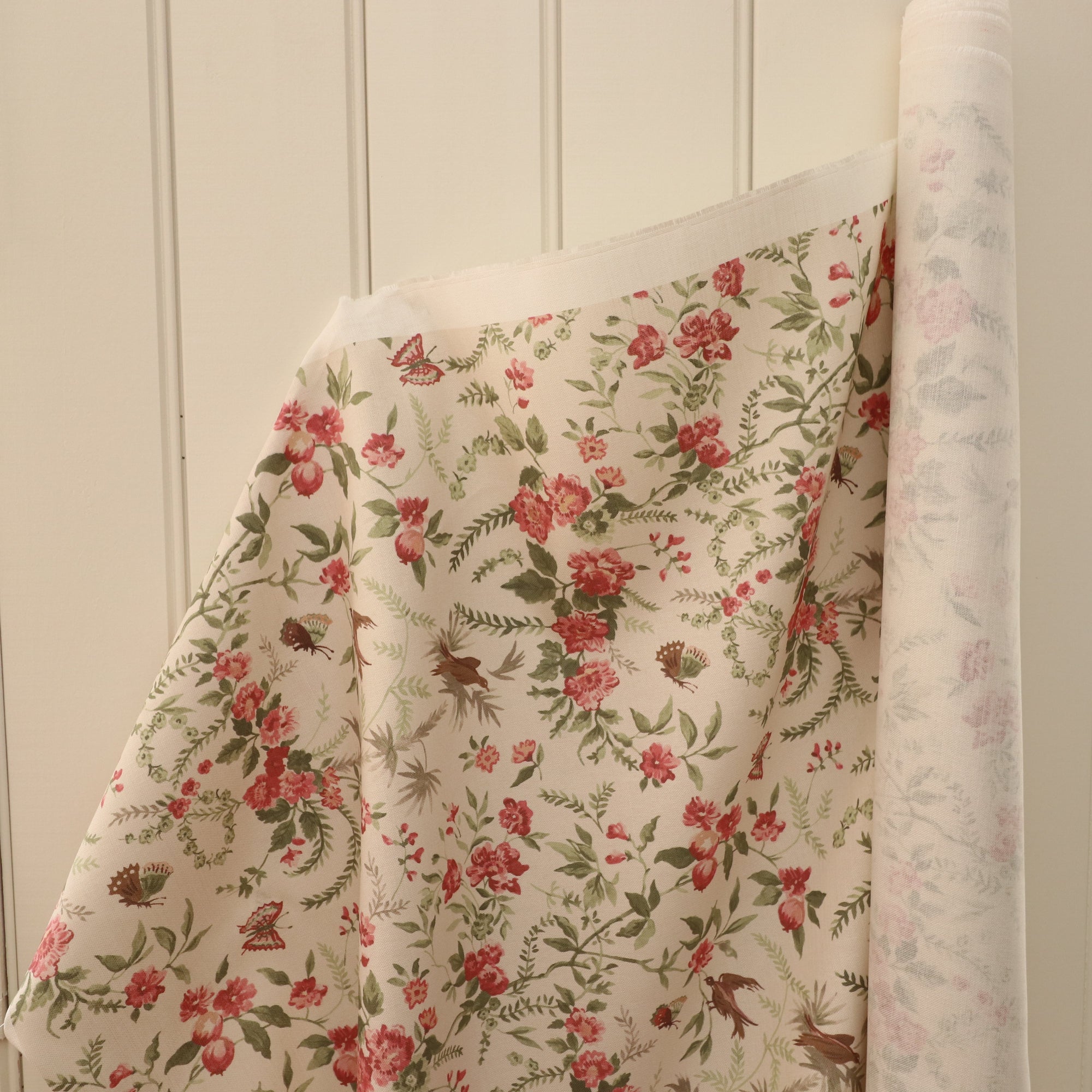 Maison Fleurie - Papillon Pink Moss Fabric