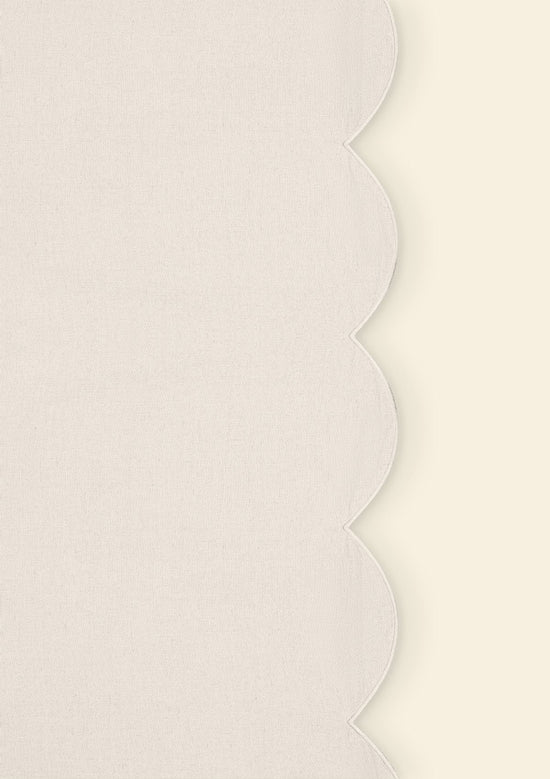 Scalloped Linen Tablecloth In Ivory