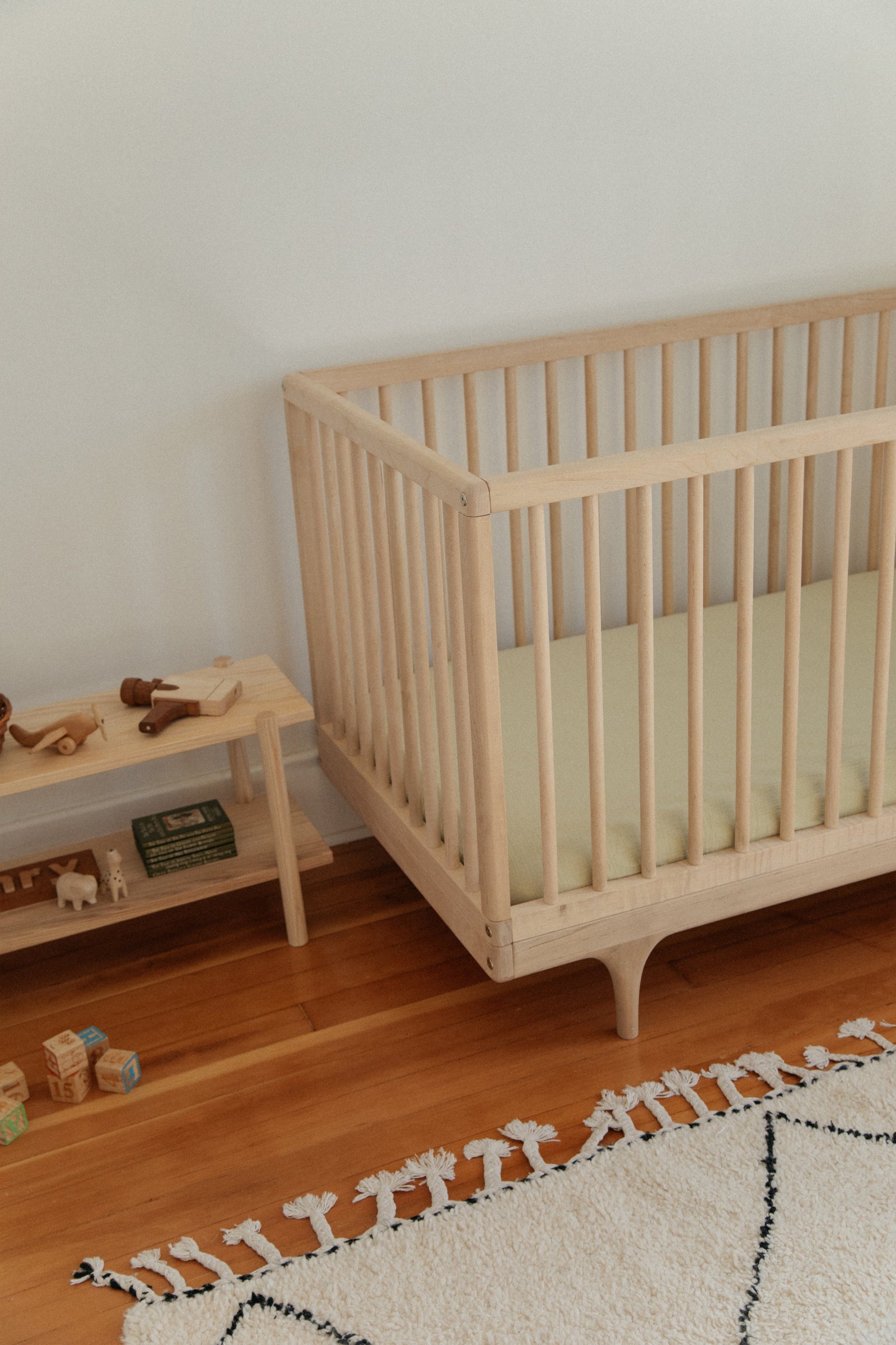 Soft Crib Sheet – Pea