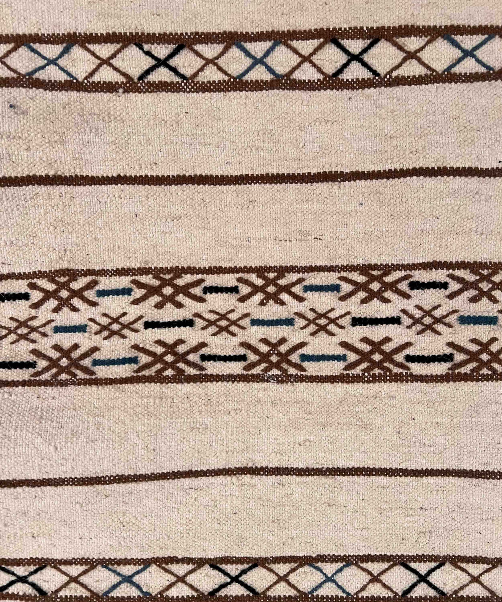 AYYUR Rug 100/ 65 cm