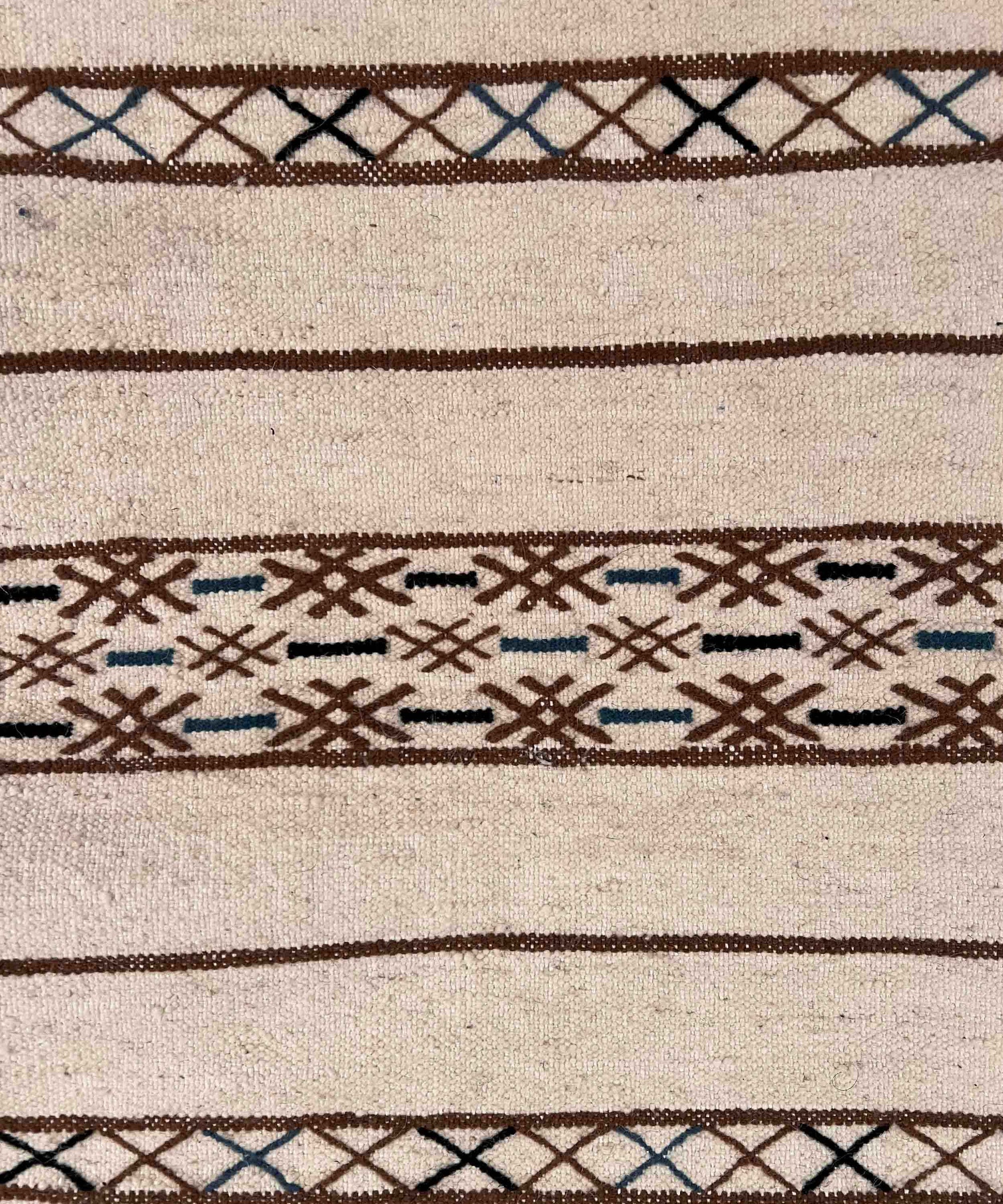 AYYUR Rug 100/ 65 cm