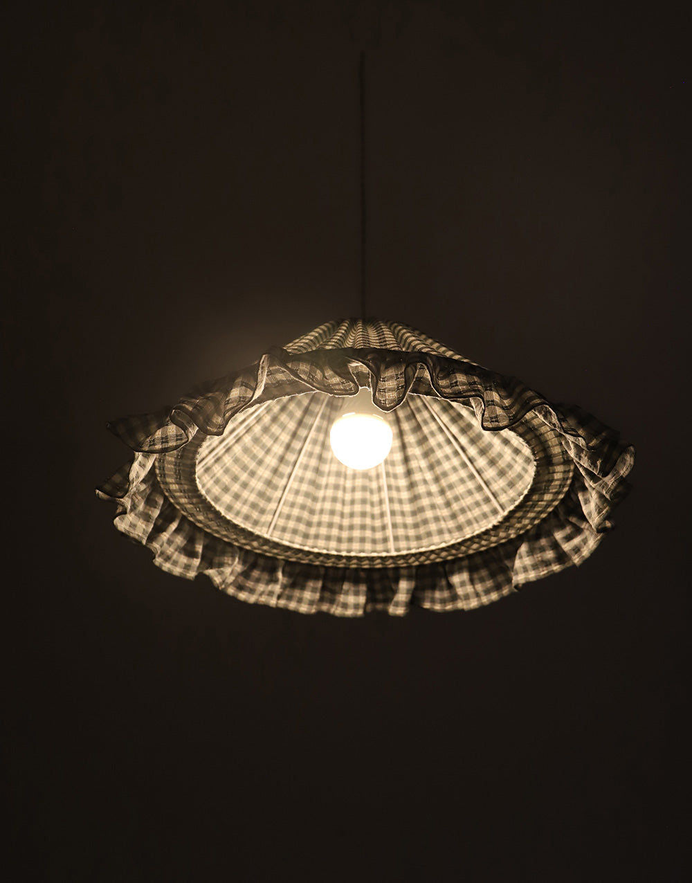 Conical Pendant Light With Ruffle Emilia “Petits Carreaux Vert”