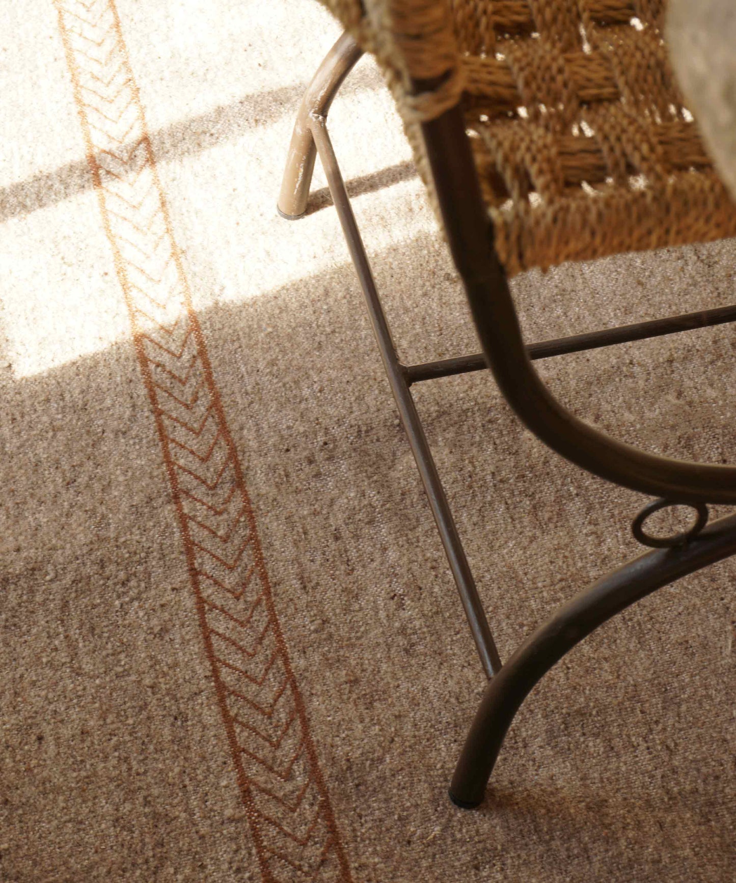 IWI Rug 300/ 200 cm