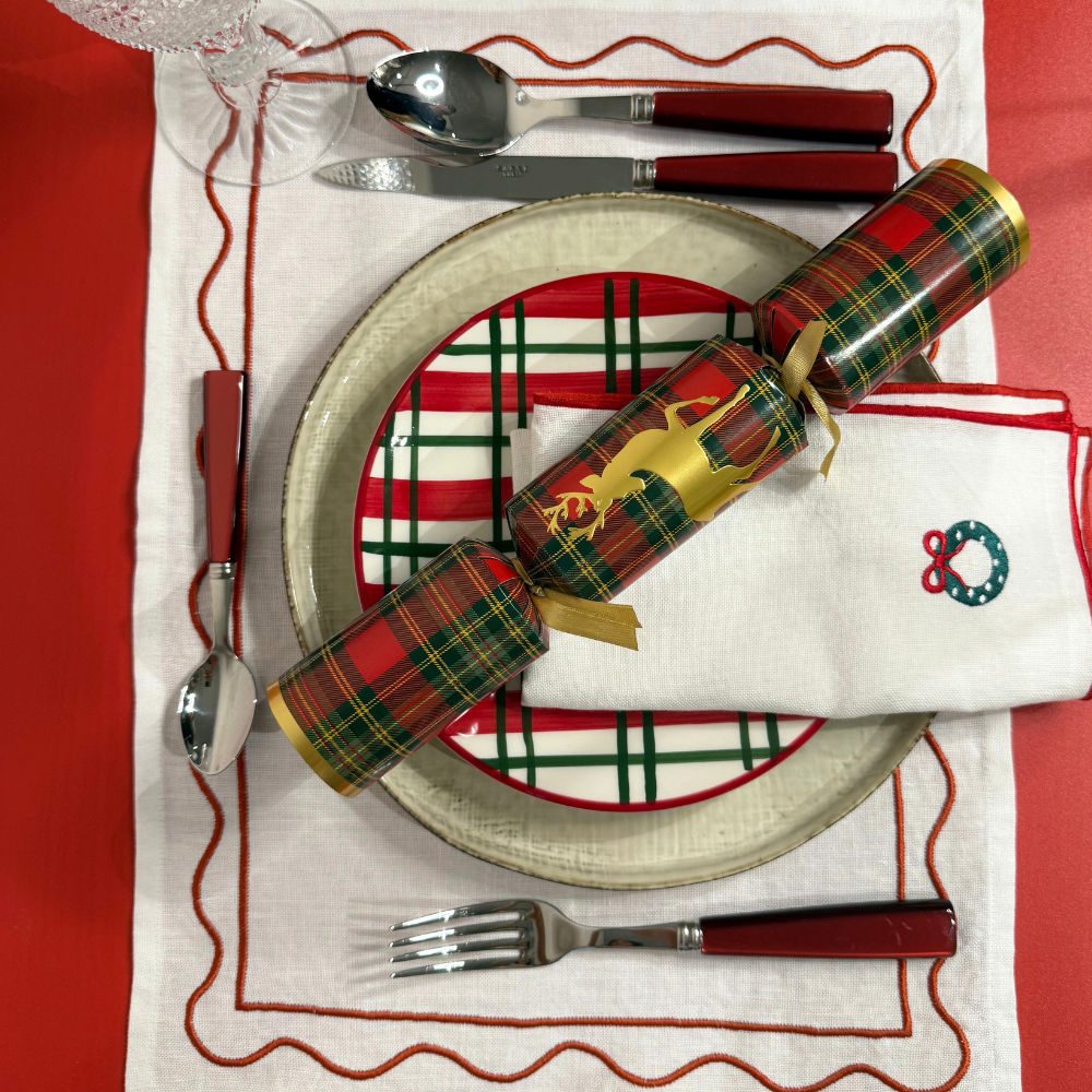 Tartan Reindeer Christmas Crackers