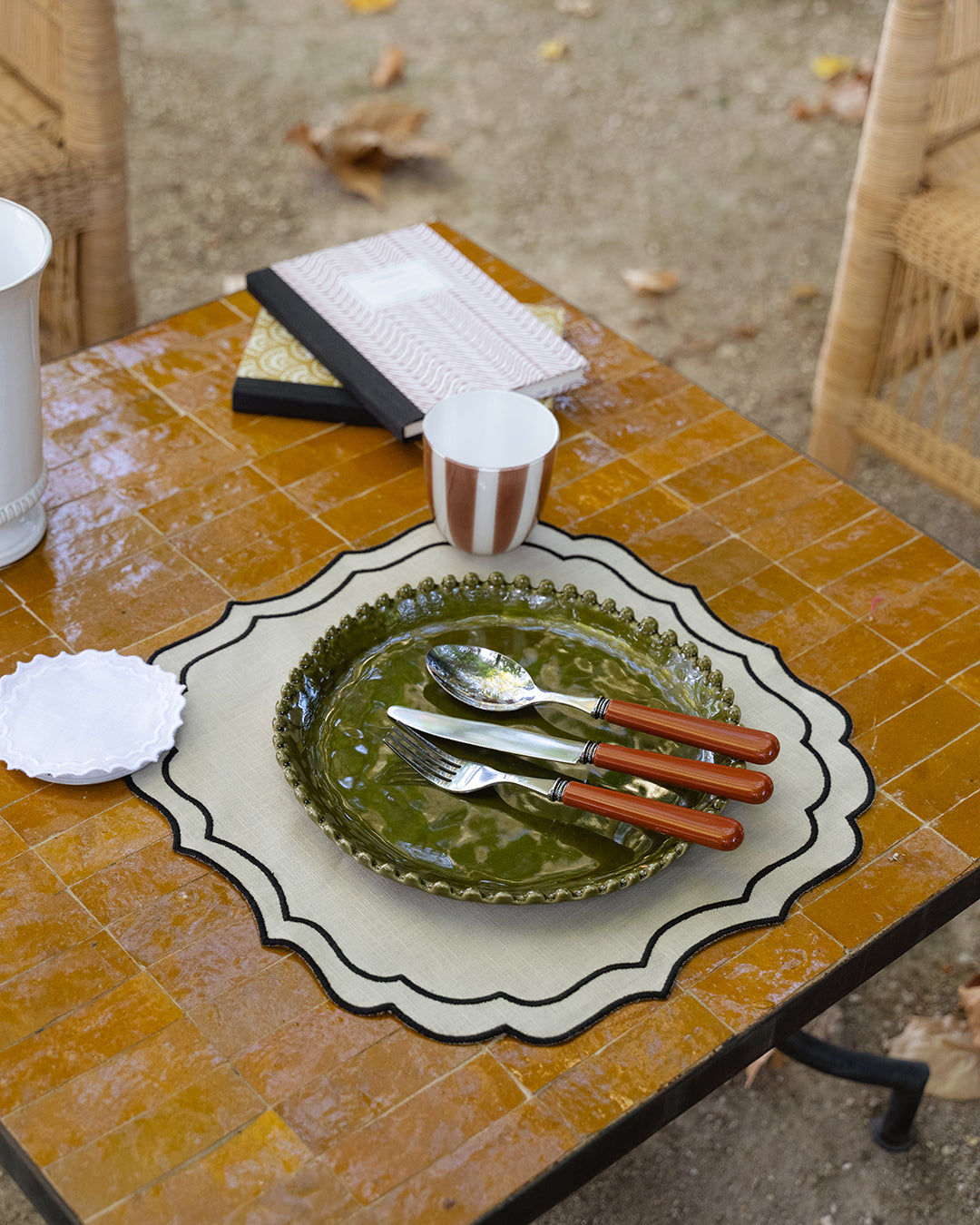 Greta Anti-Stain Placemat, Beige with Black