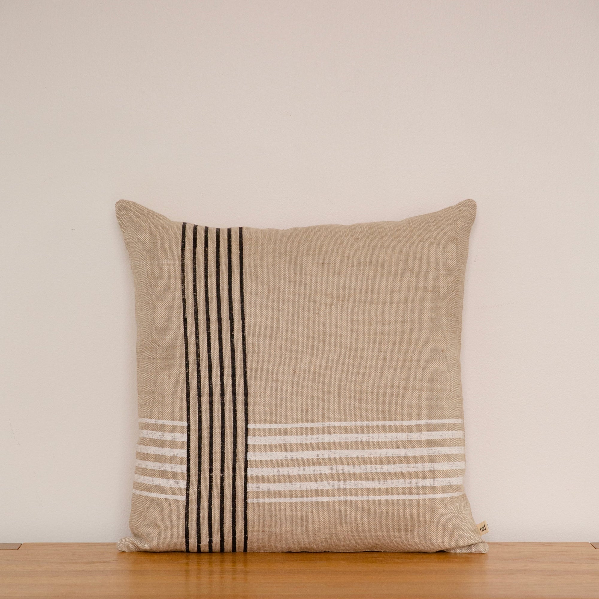 BEKAA 2 Cushion