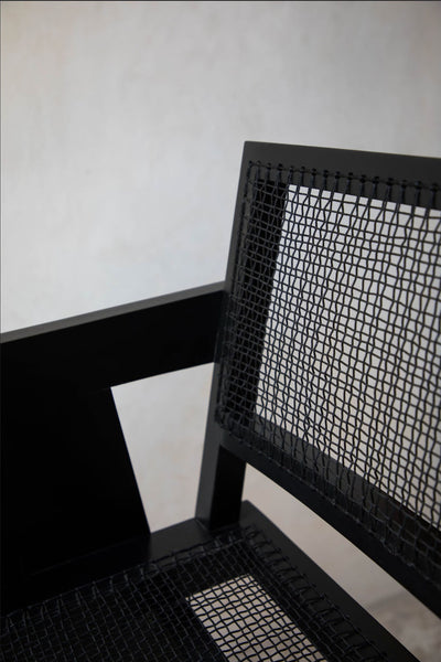 Piltra Chair