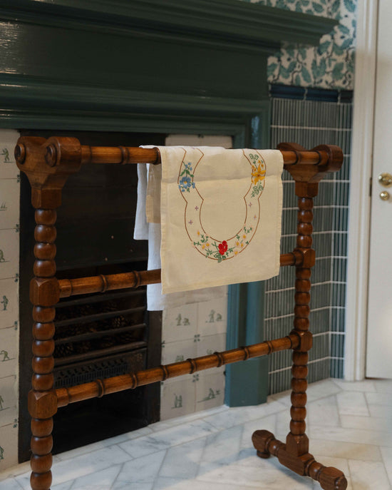 Clothes Horse