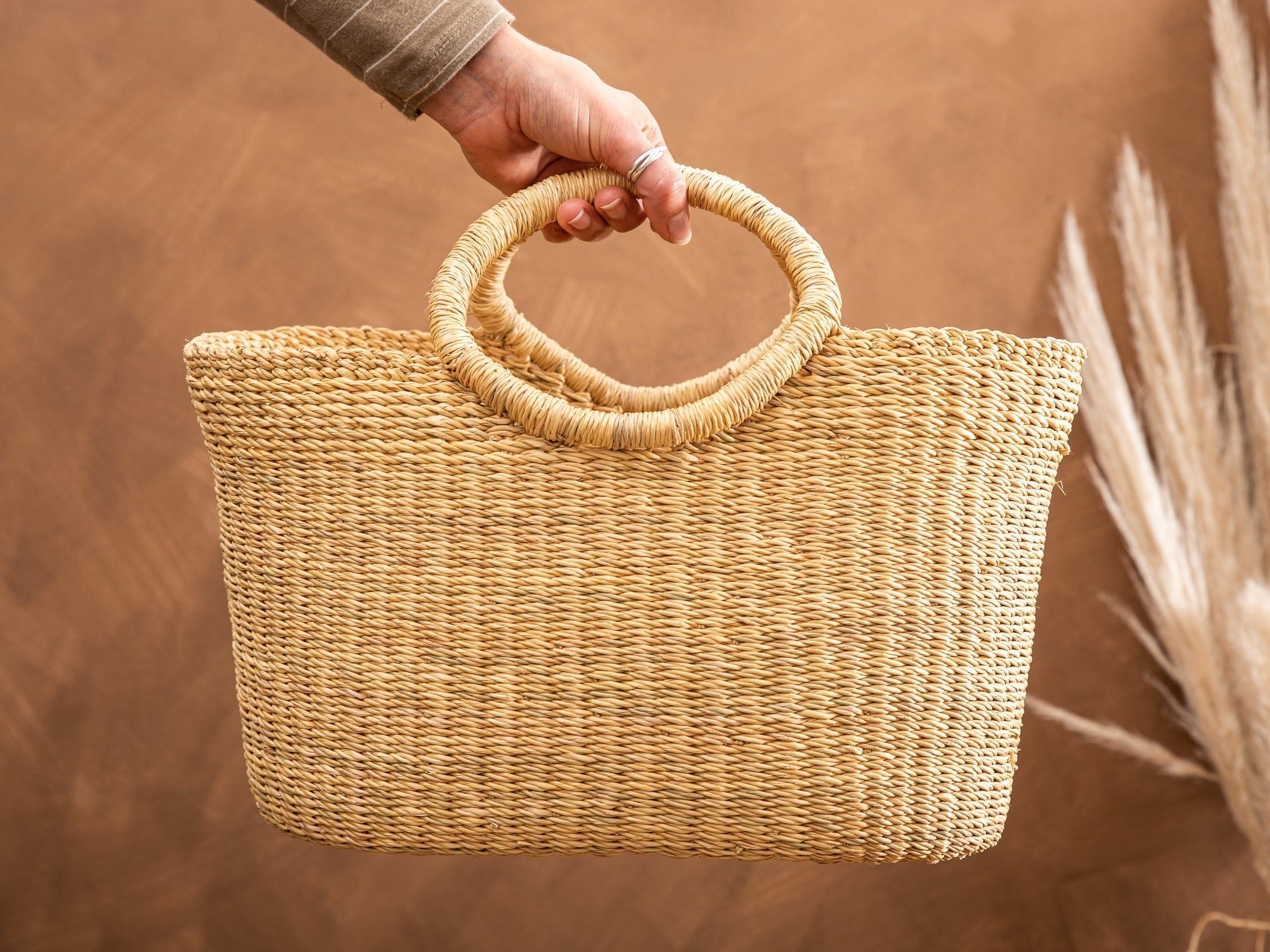BUSUNU: Natural Woven Shopping Basket