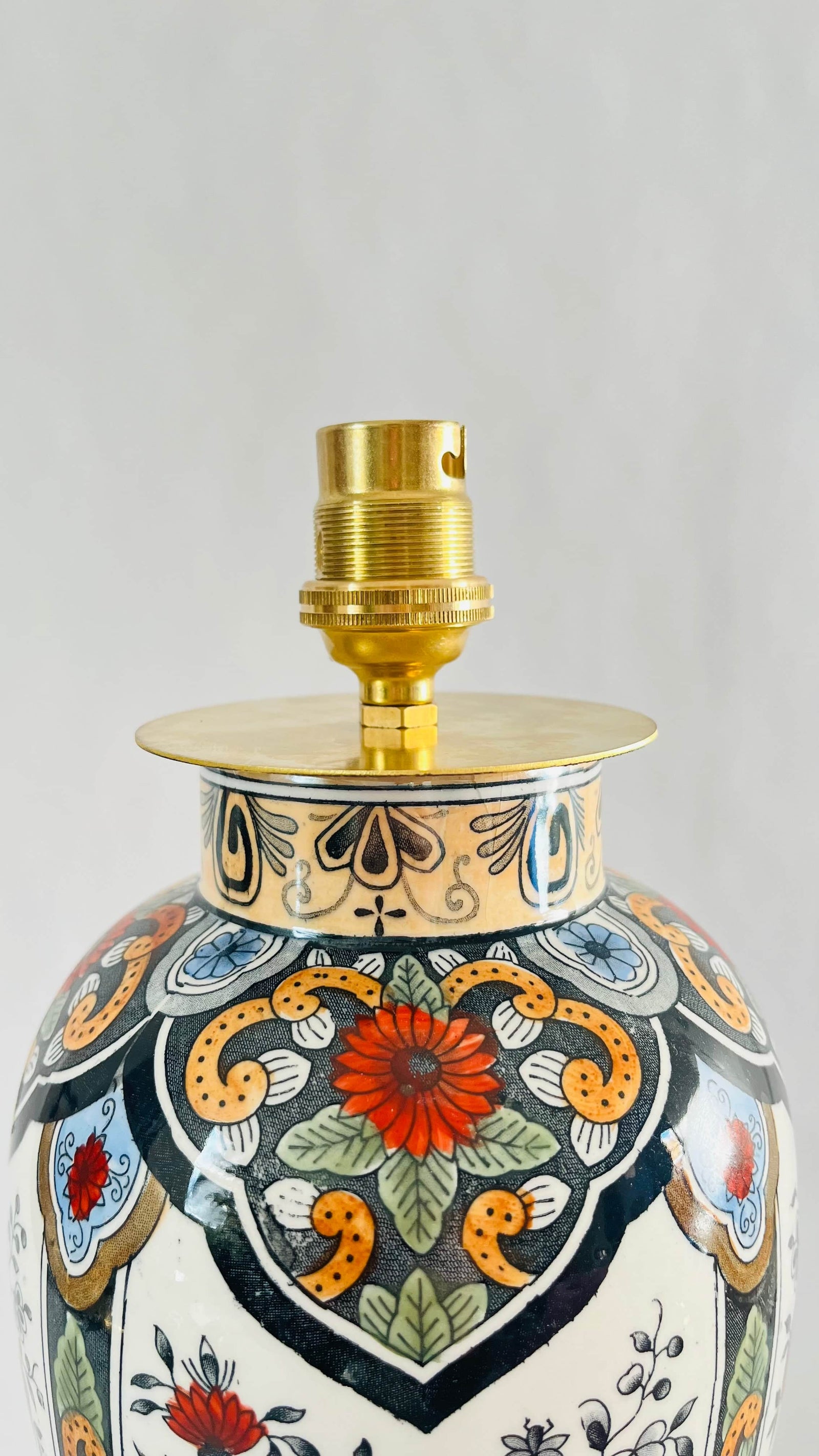 Antique Royal Sphinx Lamp