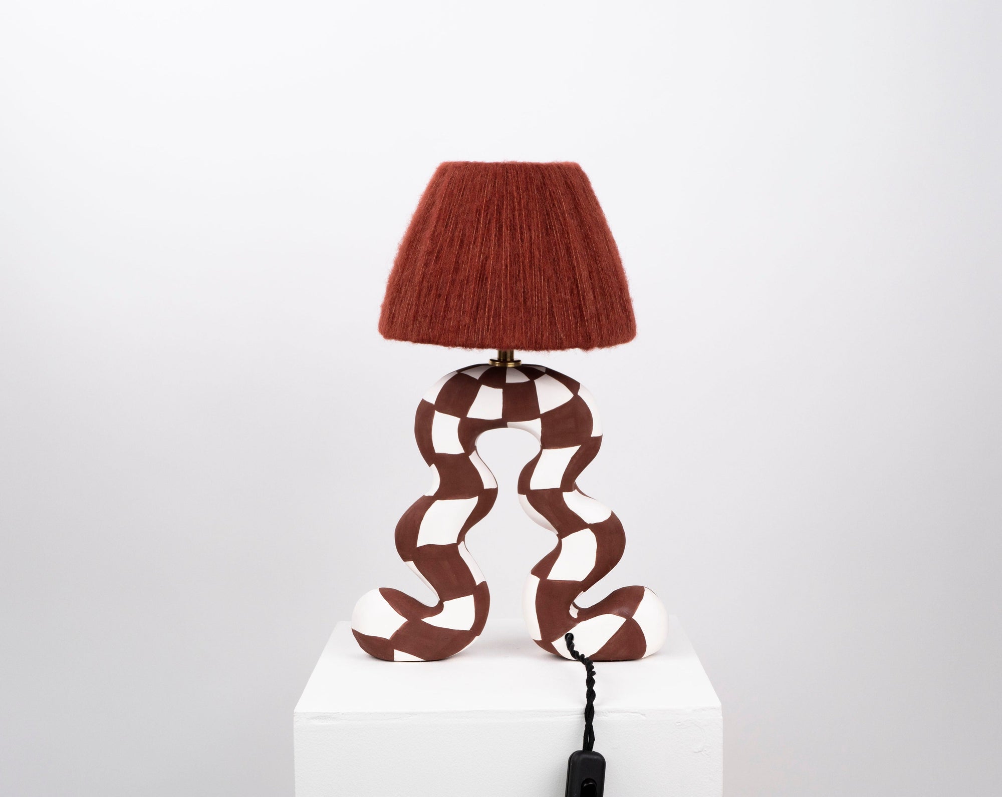 'Wiggle' Table Lamp - Brown & White Checkerboard