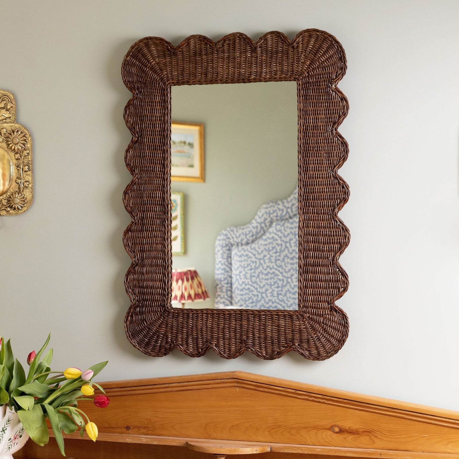 Mimi Scalloped Mirror Large (Teak)