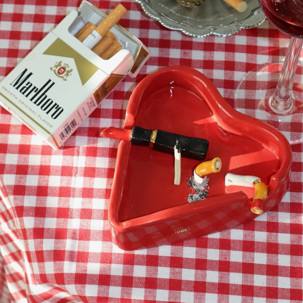 Kiss Me Ashtray