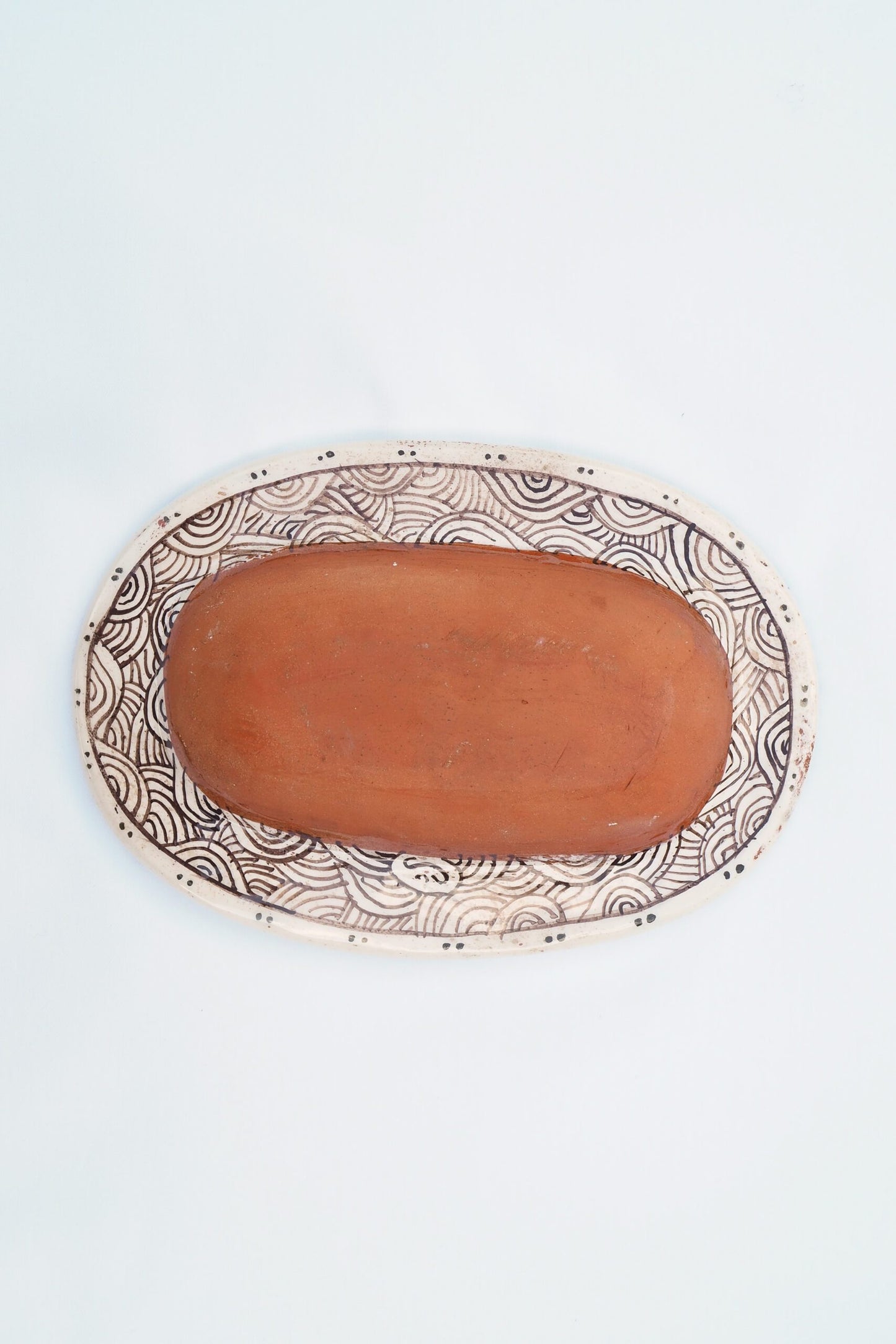 Oval Hound Dish