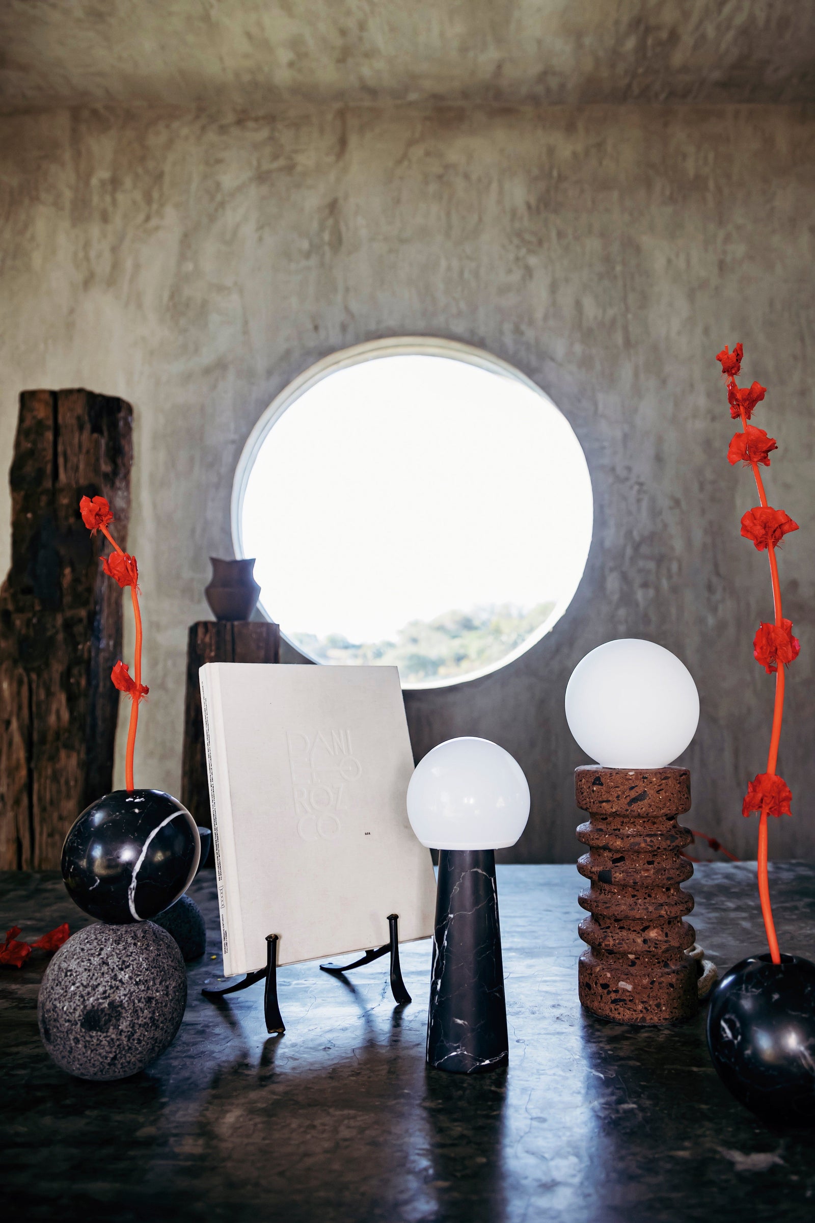 Legend Lamp
