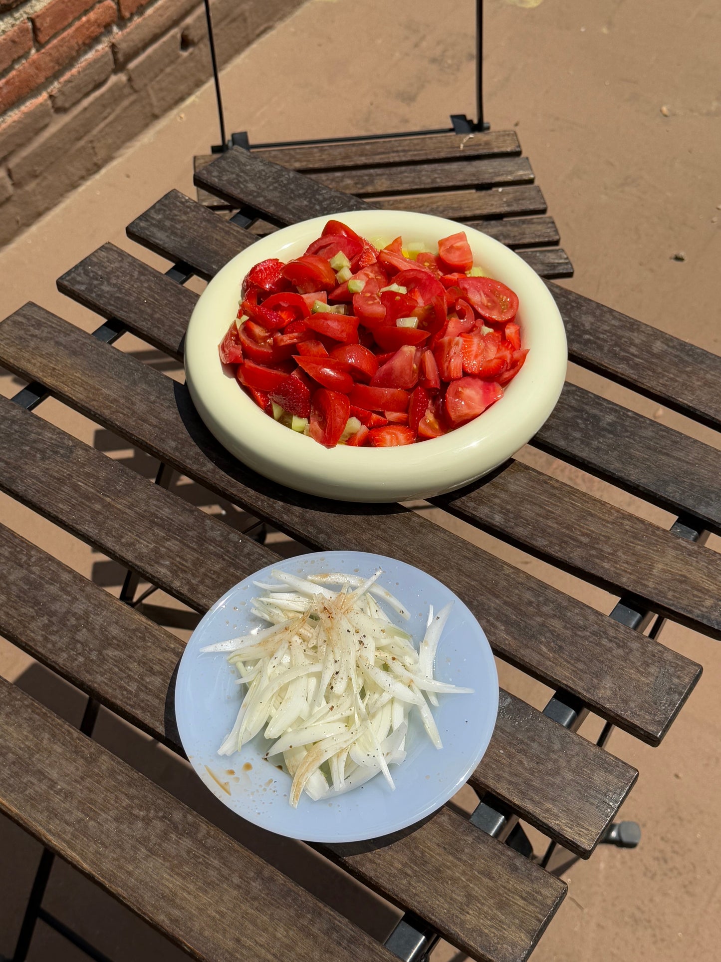 Brisita Plate - Light Blue