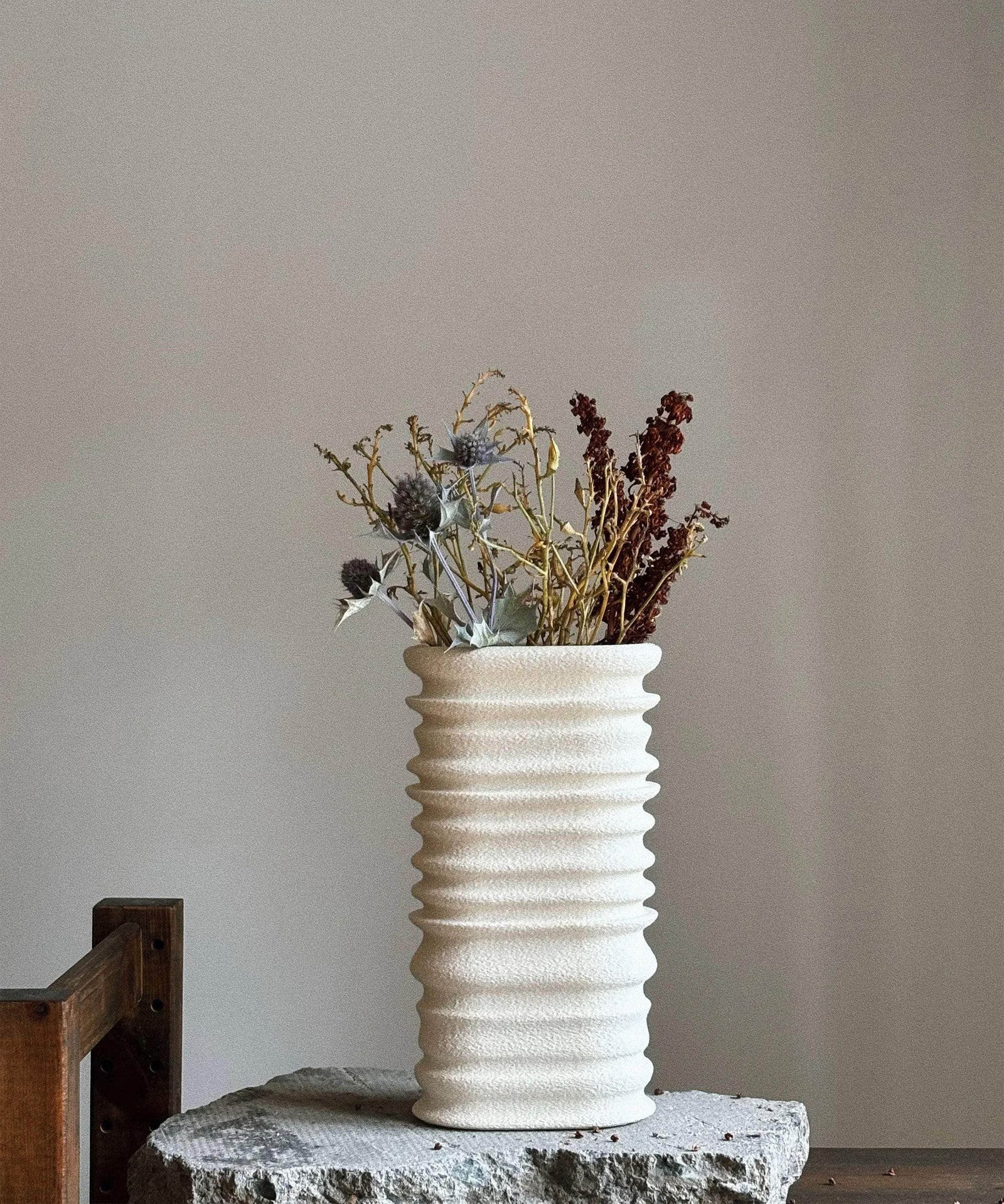 Tun | Tall Vase | Sandstone