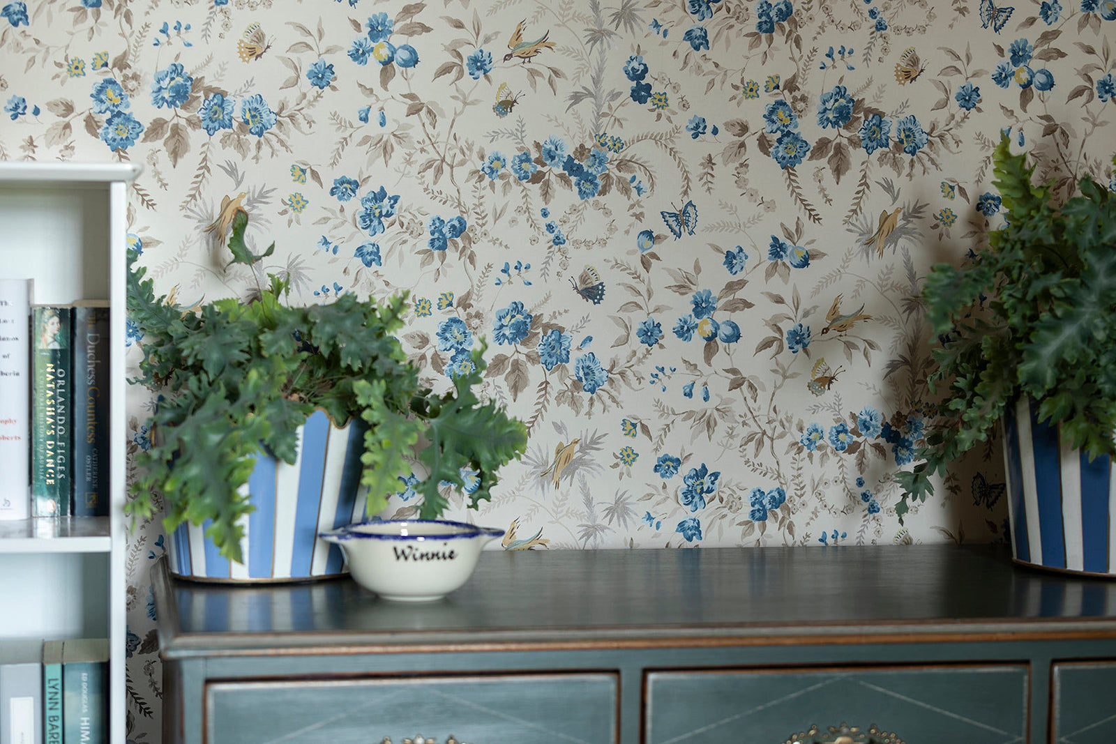 Wallpaper - Papillon Porcelain