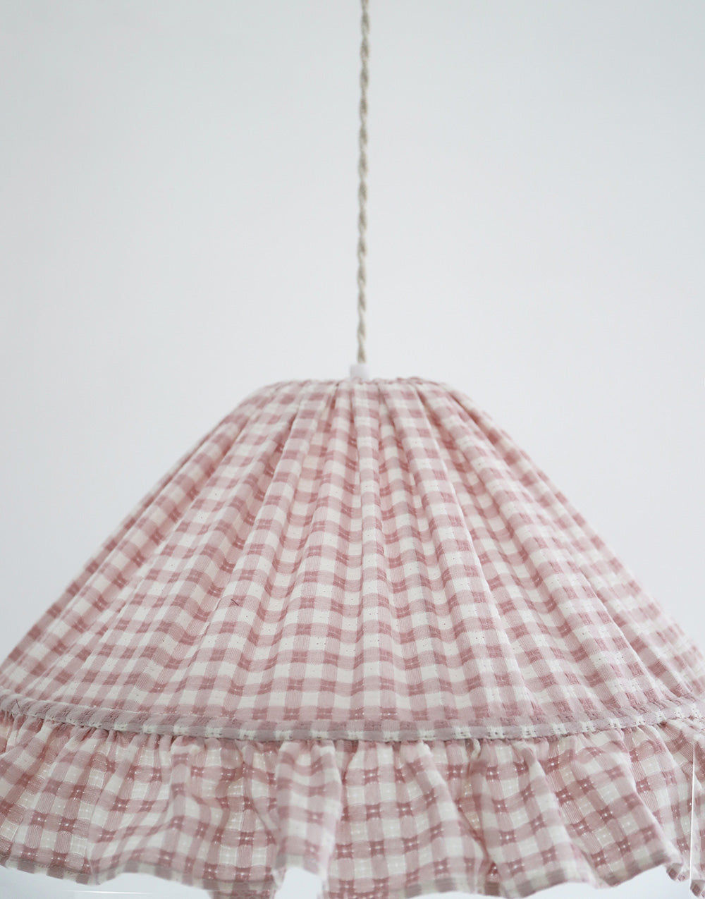 Conical Pendant Light With Ruffle Emilia “Petits Carreaux Rose”