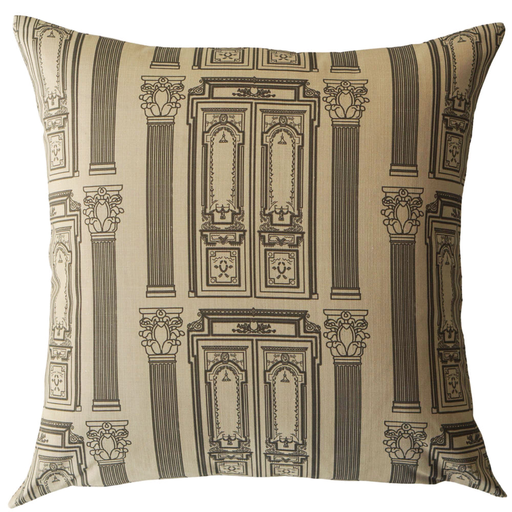 Portes de Paris Pillow
