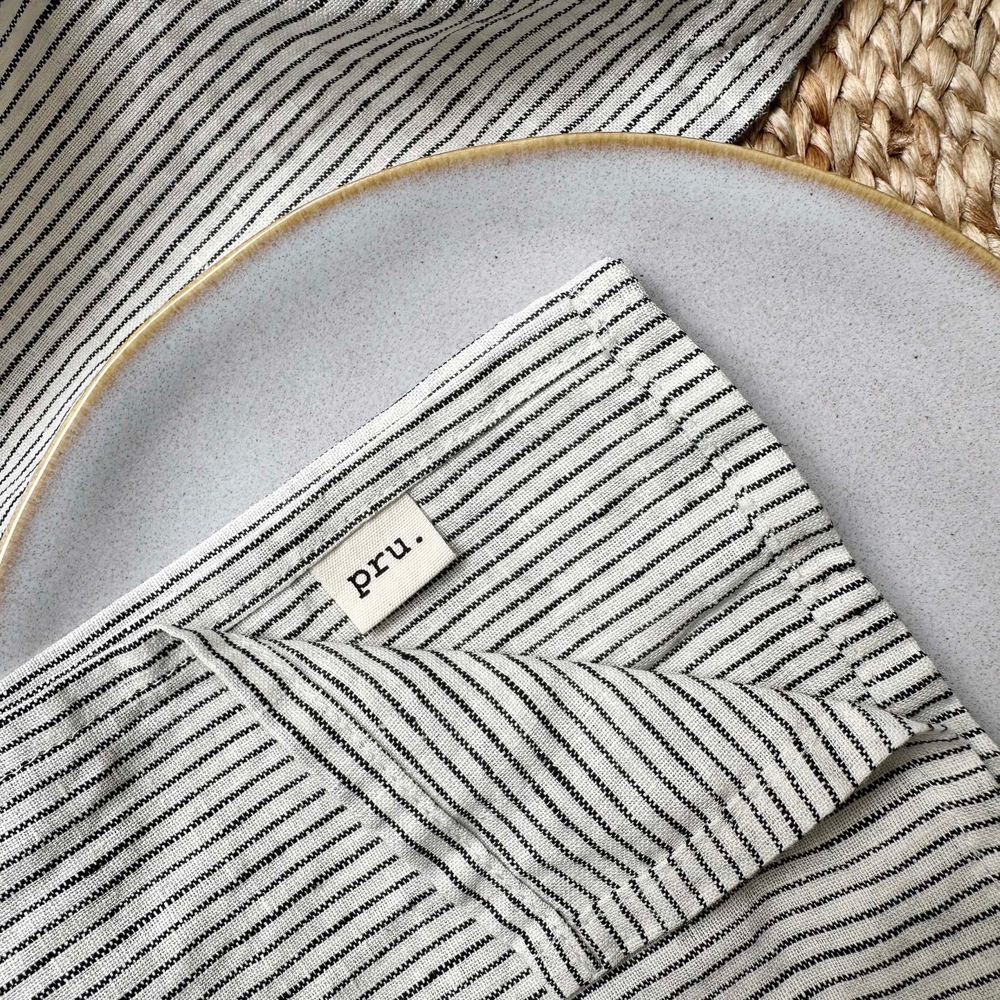 100% Linen Napkins OEKO-TEX® Certified – Striped X2