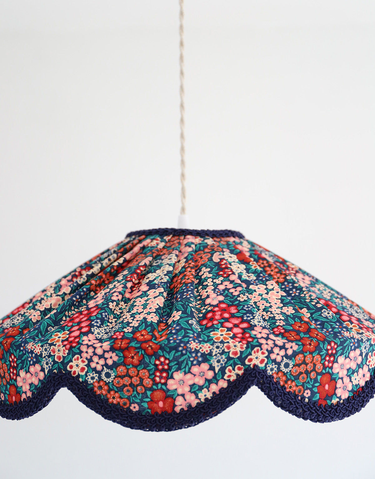 Floral-Shaped Pendant Light Cosette Printed “Mille Fleurs”