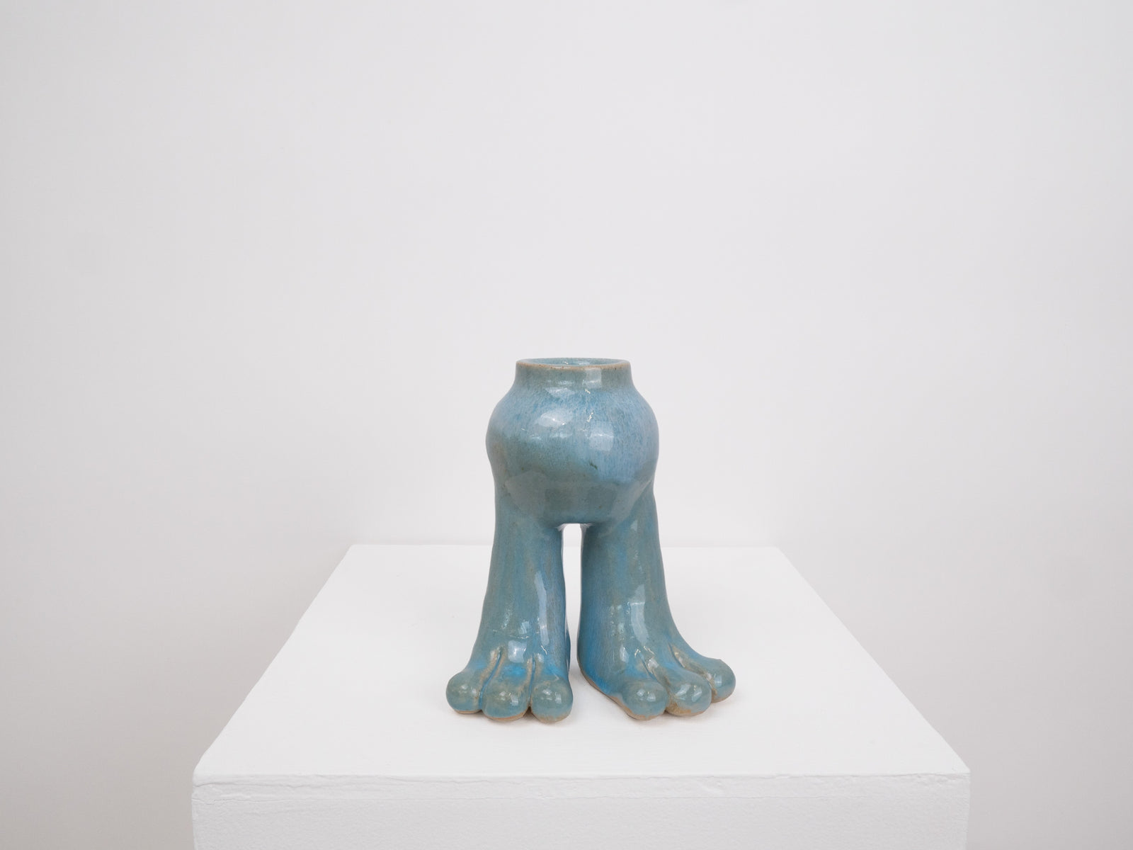 Tootsie Vase - Soft Sky