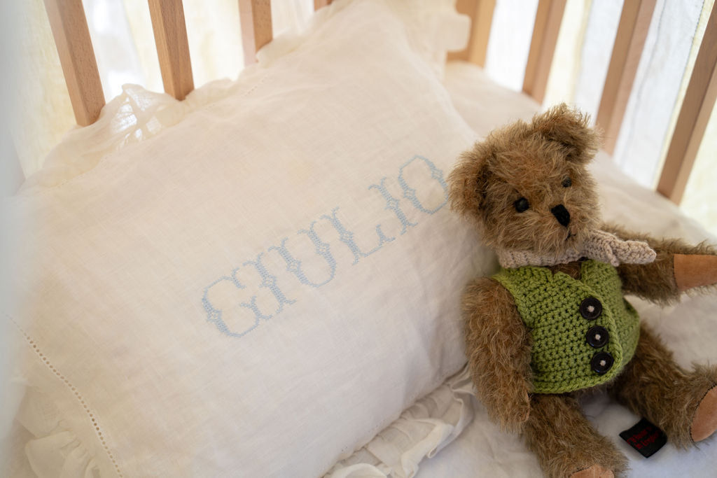 Boudoir Pillow with Frill Edge