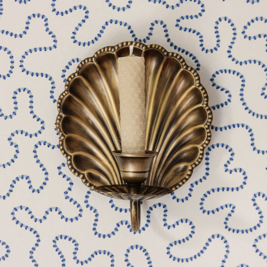 Shell Brass Wall Sconce (Single)