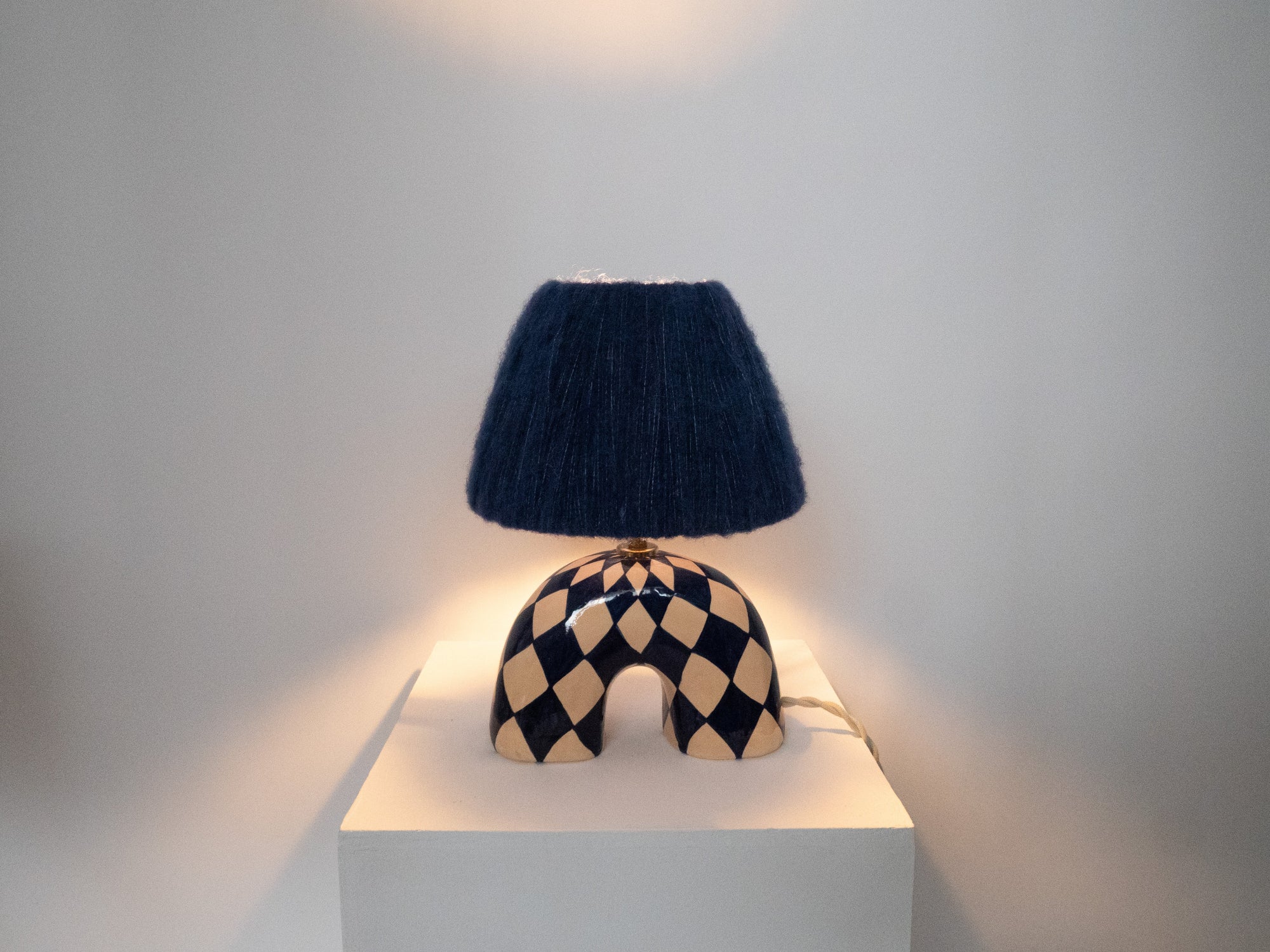 'Me' Table Lamp - Blue Diamond