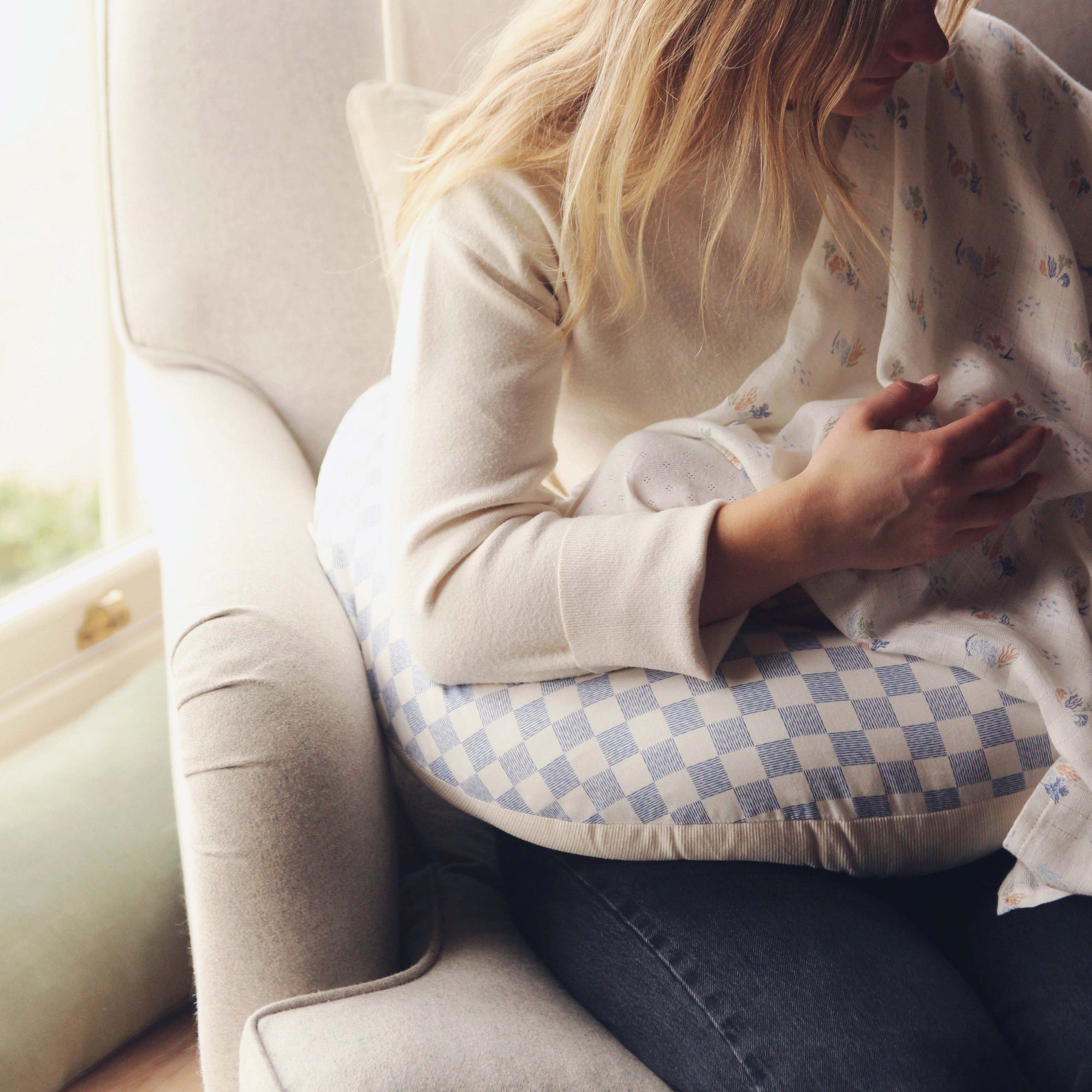 Nursing Pillow - Waves