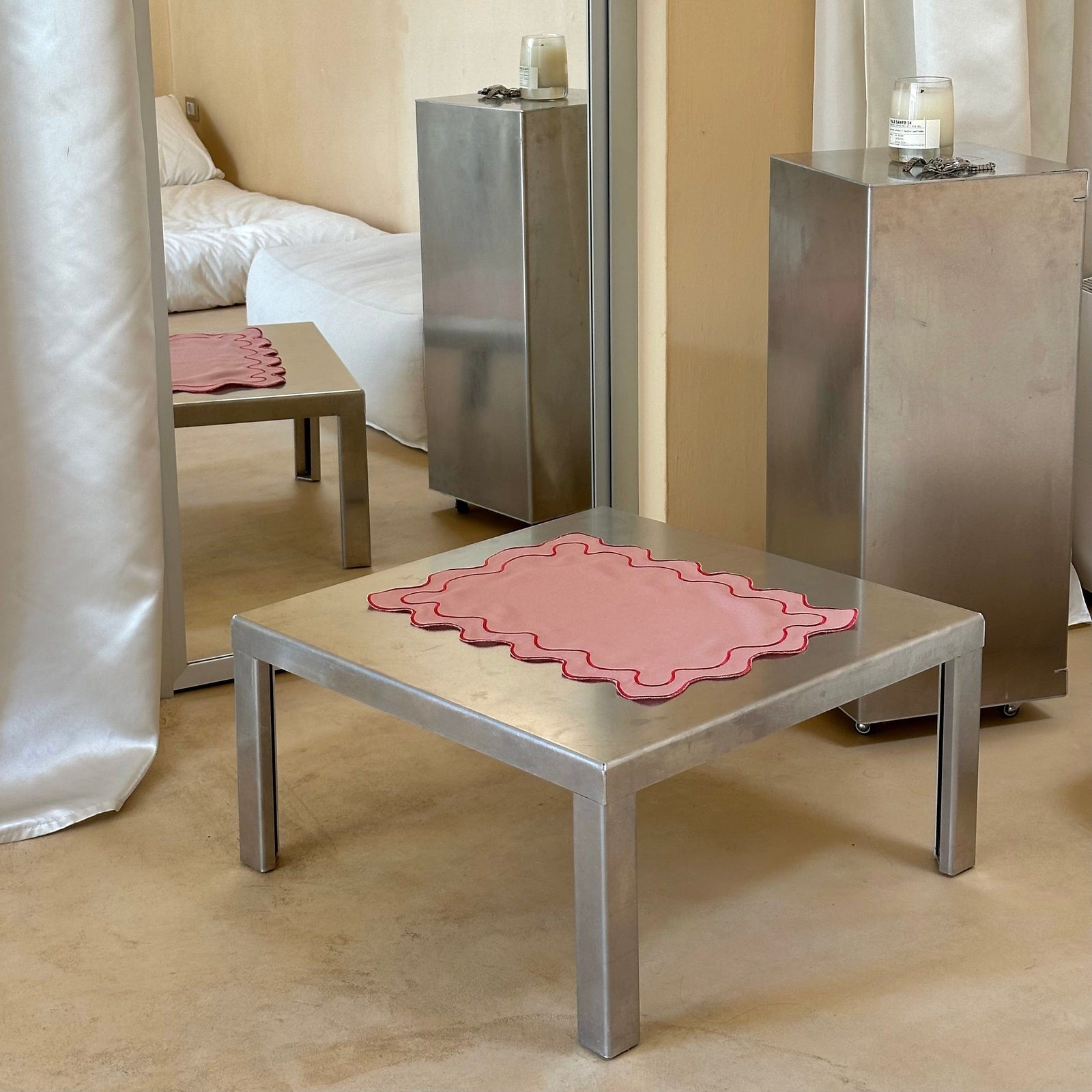 Wavy Placemats Pink/Red - Set of 2