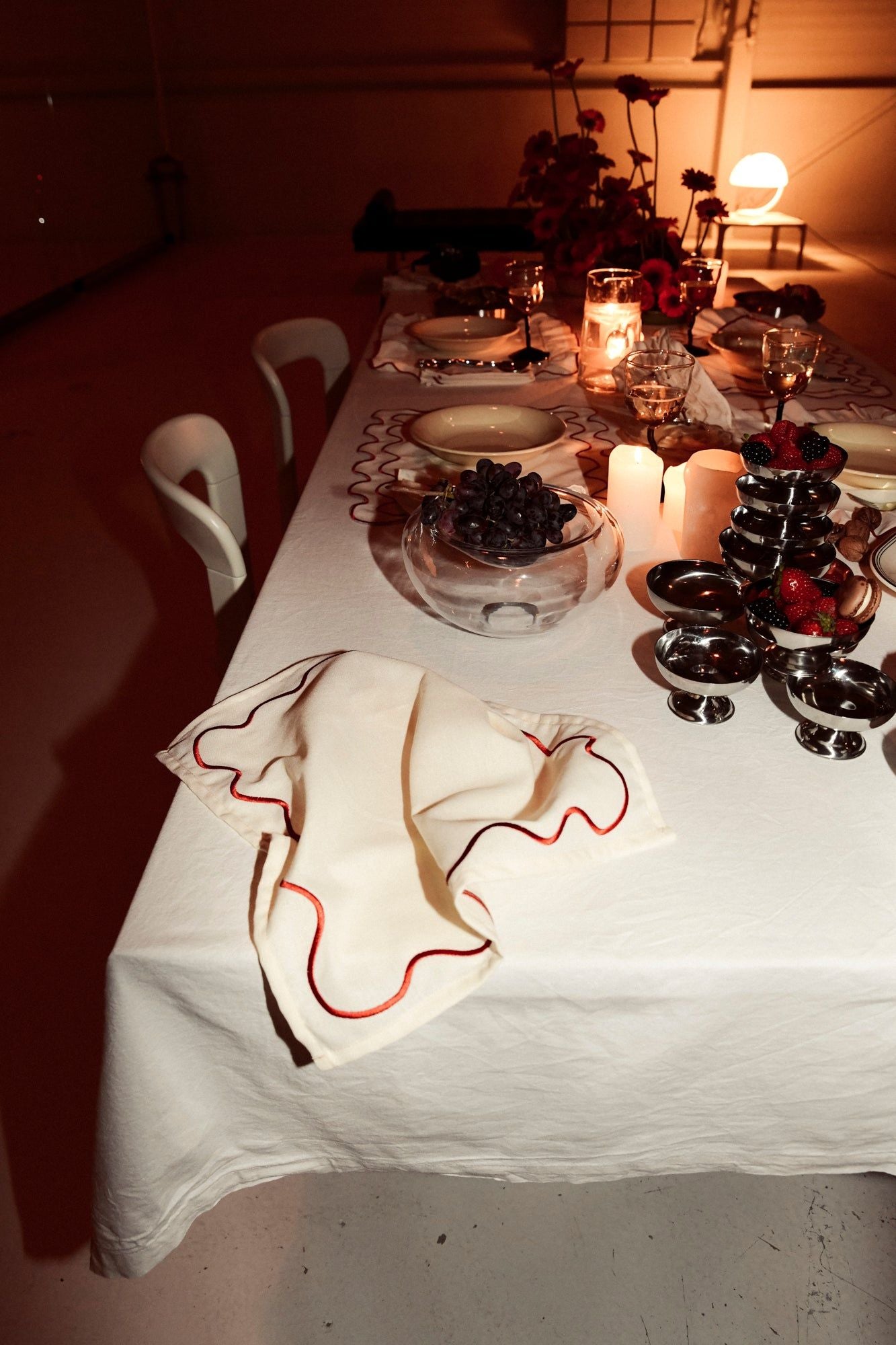 Wavy Napkins Ivory/Red - Set of 2