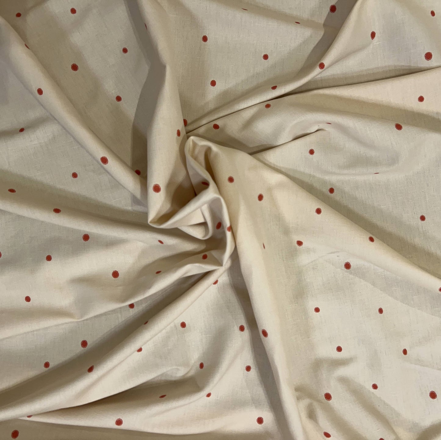 Dolce Daisies Fabric, Pavlova, Sample