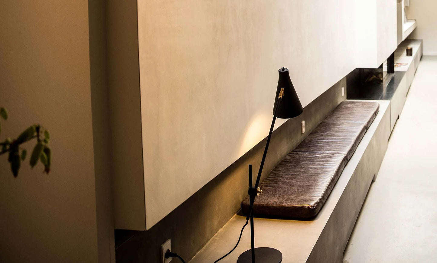 Hunter Desk Lamp