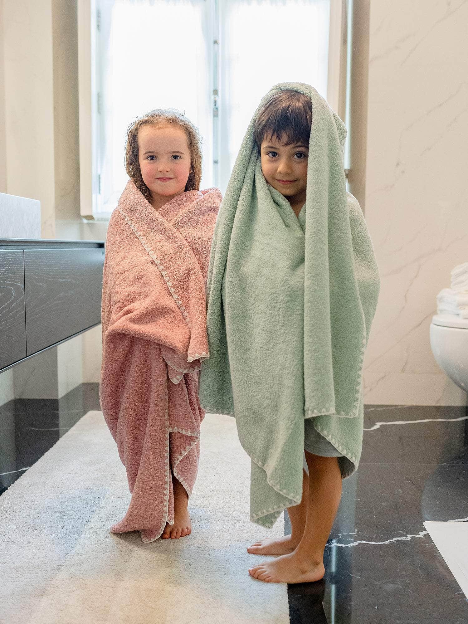 Mint Green and White Shell Stitch Bath Towel