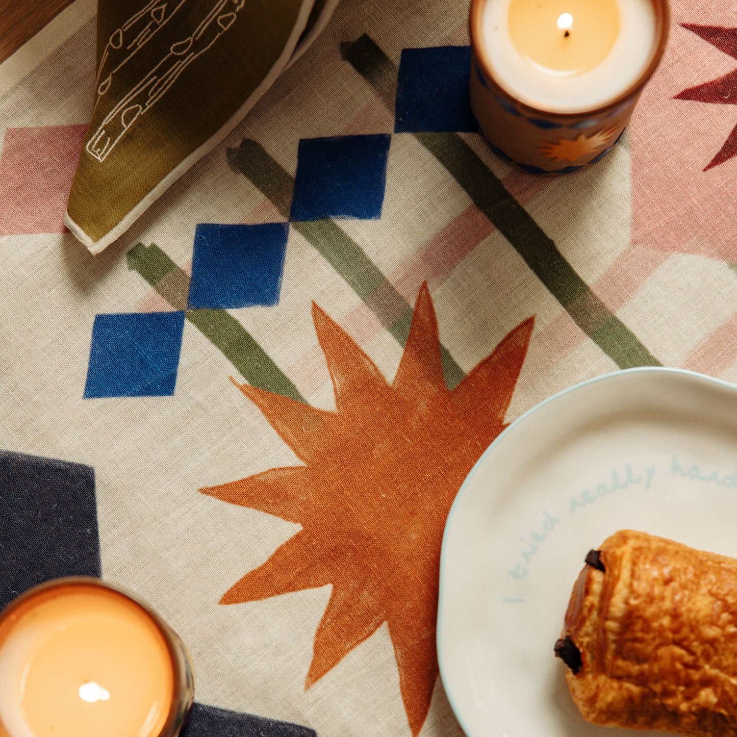 The Good Tablecloth