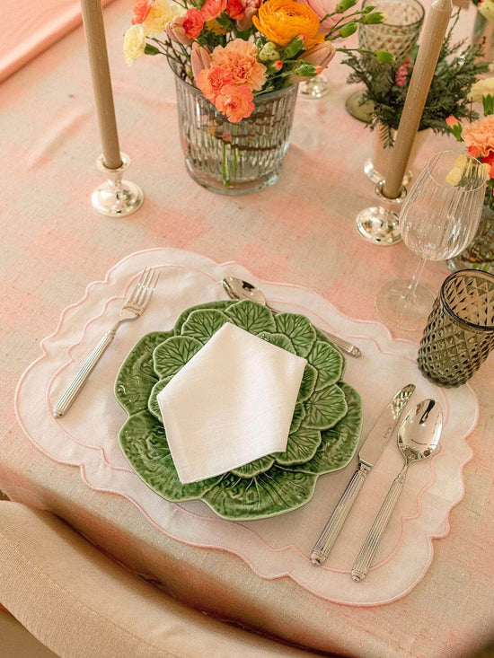 Clou Placemat, White with Pink