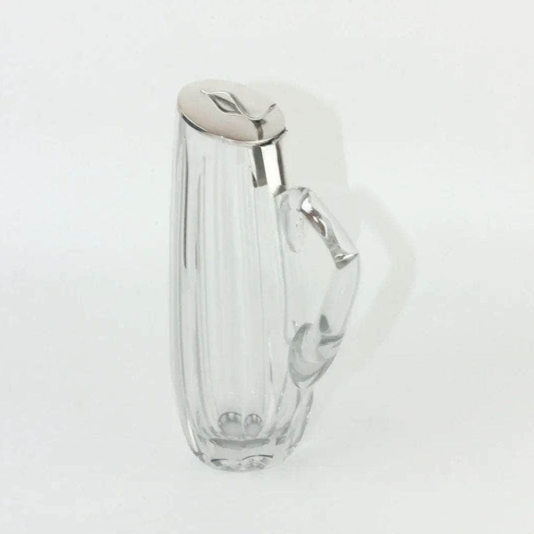 Minimalist Pitcher
