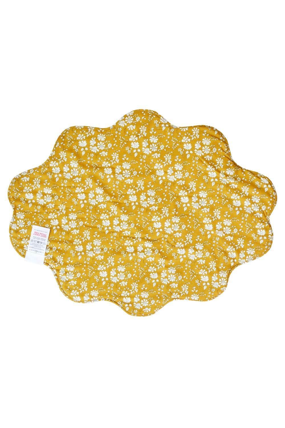 Reversible Wavy Placemat made with Liberty Fabric WILTSHIRE STAR & CAPEL