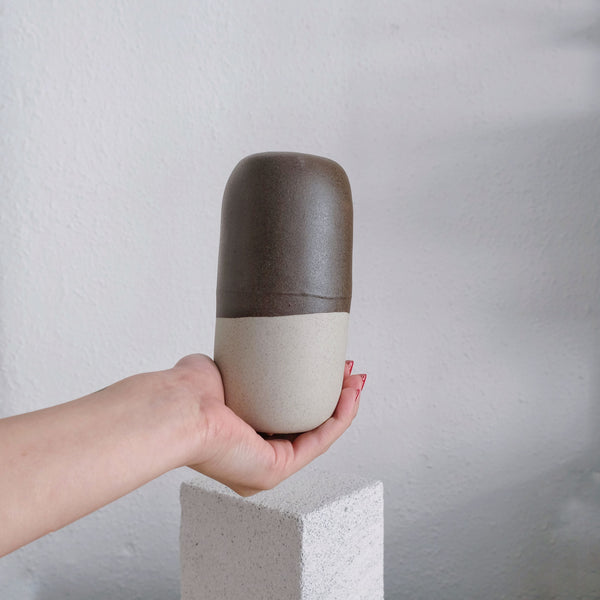 Murray - Ceramic Vase - Magdalena Clay